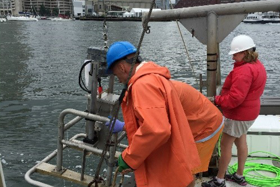 Massachusetts Water Resources Authority Harbor and Outfall Monitoring Program